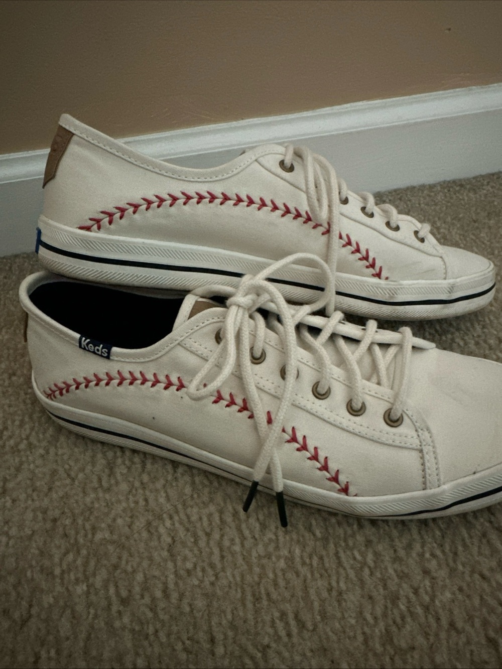 Keds White MLB Baseball Canvas Sneakers woman’s 8